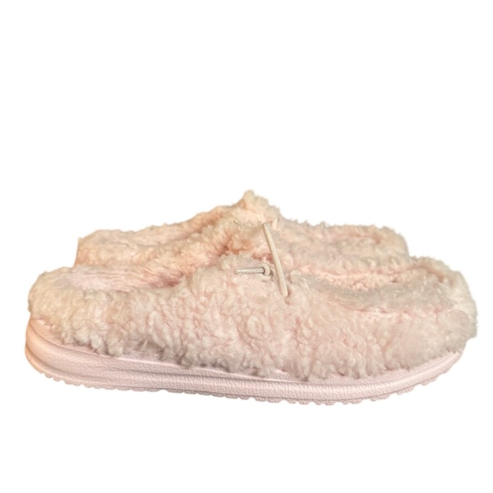 Hey Dude Wendy Slipper Light Pink Faux Shearling Moccasin Shoes W7 44170-6JN